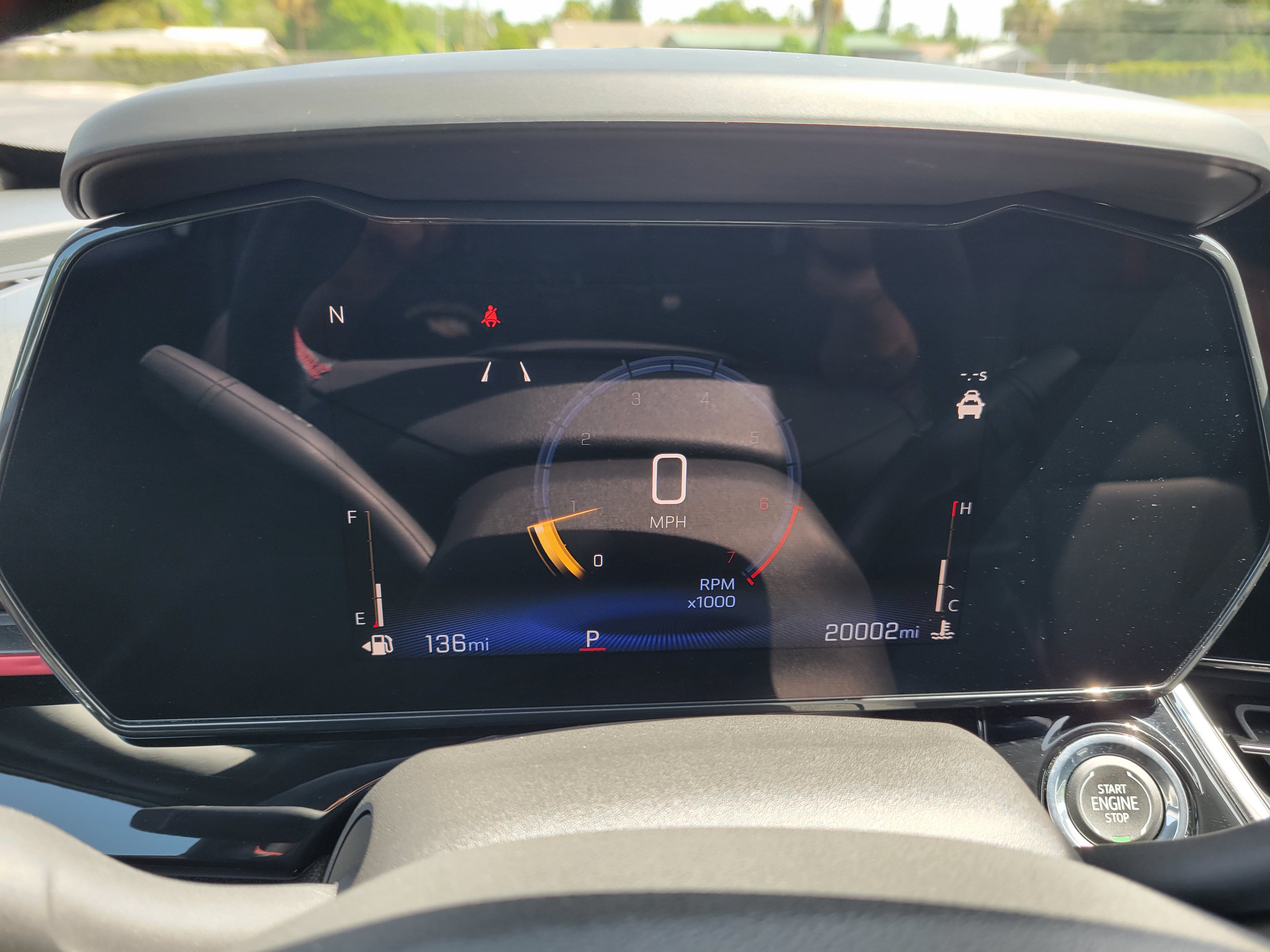 Used 2025 Chevrolet Trax RS w/ Sunroof Package FWD image 13
