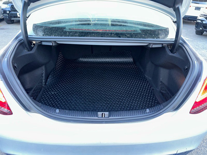 Used 2020 Mercedes-Benz C 300 4MATIC Sedan image 27