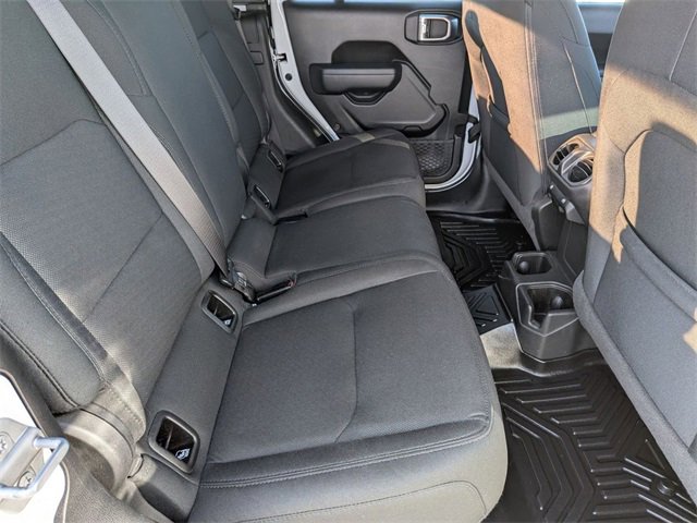 Certified 2022 Jeep Gladiator Sport image 26