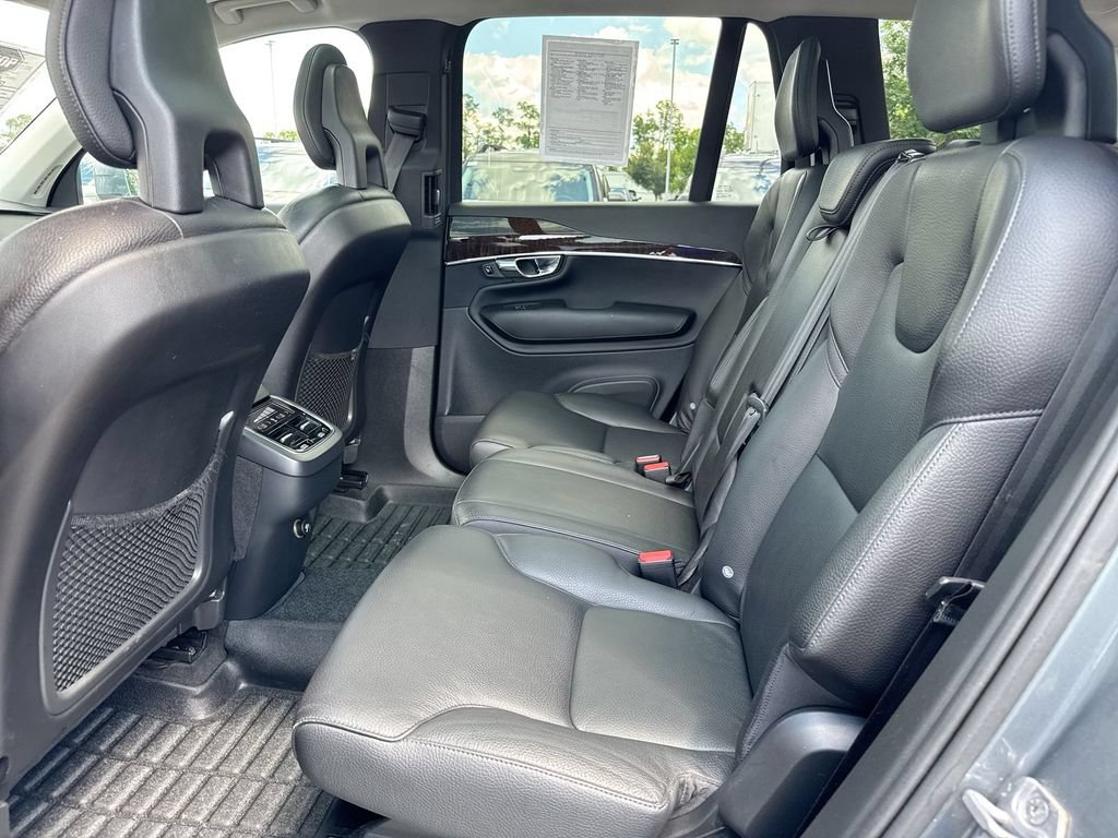 Used 2016 Volvo XC90 T6 Momentum AWD/4WD image 24