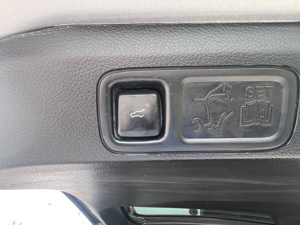 Certified 2021 Ford Expedition Limited AWD/4WD image 18