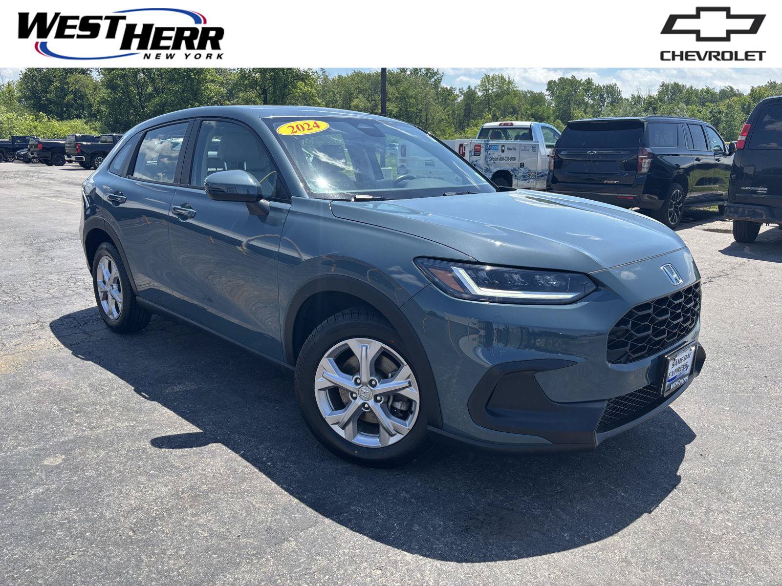 Used 2024 Honda HR-V LX image 1