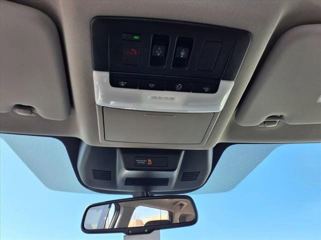 New 2025 Nissan Rogue SL w/ Tech Package image 25