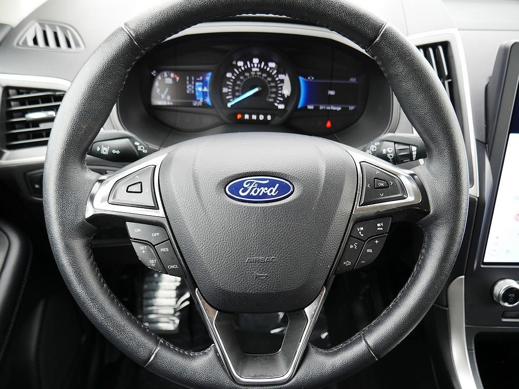 Used 2024 Ford Edge SEL w/ Convenience Package AWD/4WD image 19