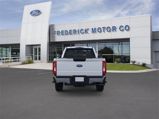 New 2026 Ford F350 XL w/ FX4 Off-Road Package image 5
