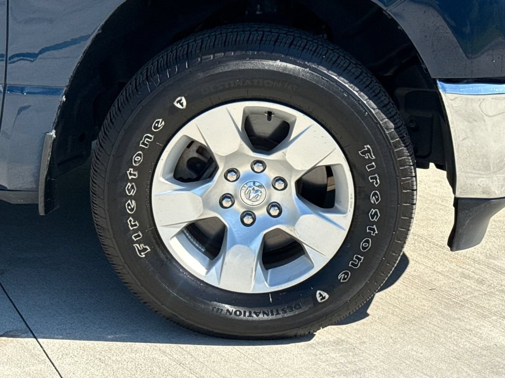 Used 2020 RAM 1500 Big Horn AWD/4WD image 11