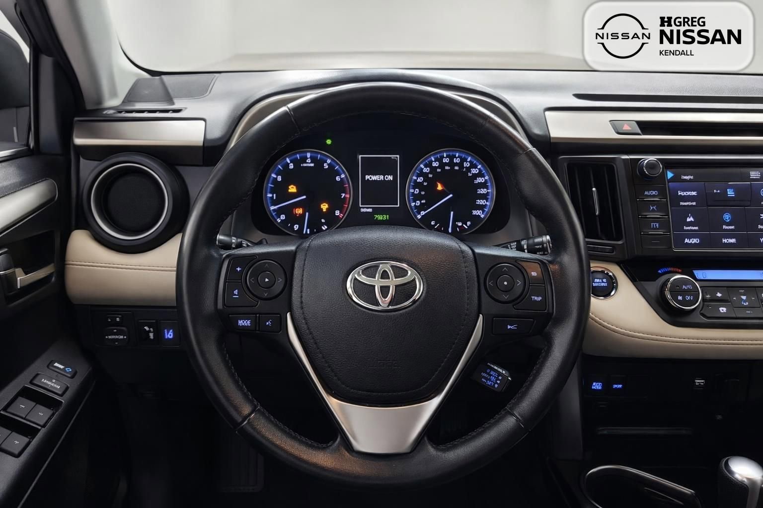 Used 2018 Toyota RAV4 XLE image 10