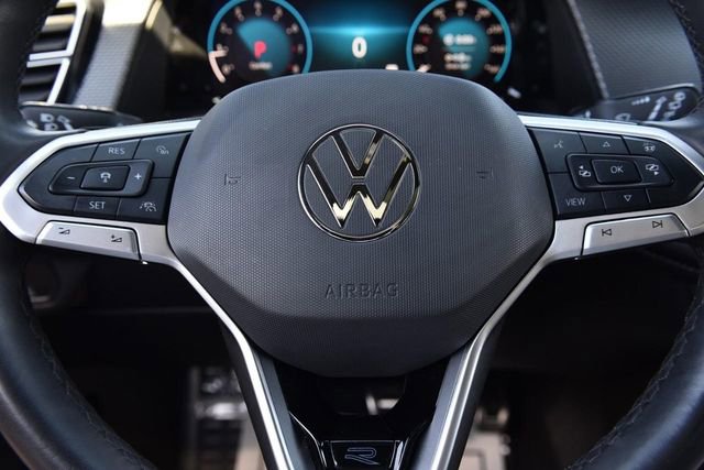 Used 2024 Volkswagen Atlas Cross Sport SEL R-Line image 18