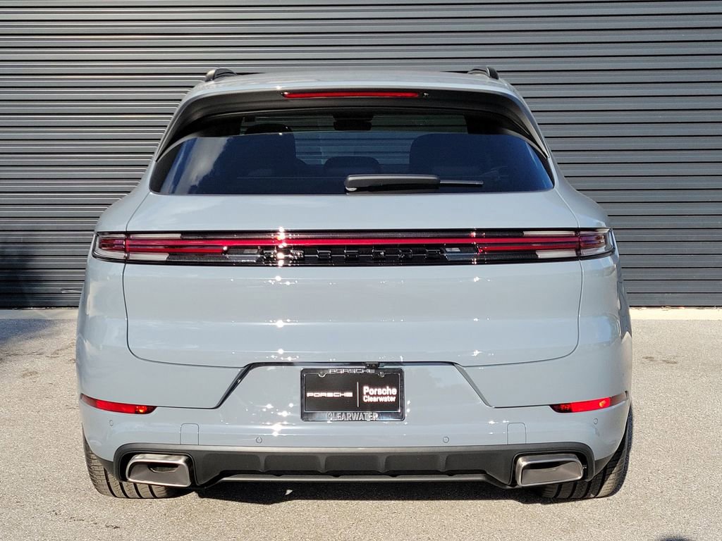 New 2026 Porsche Cayenne E-Hybrid AWD/4WD image 4