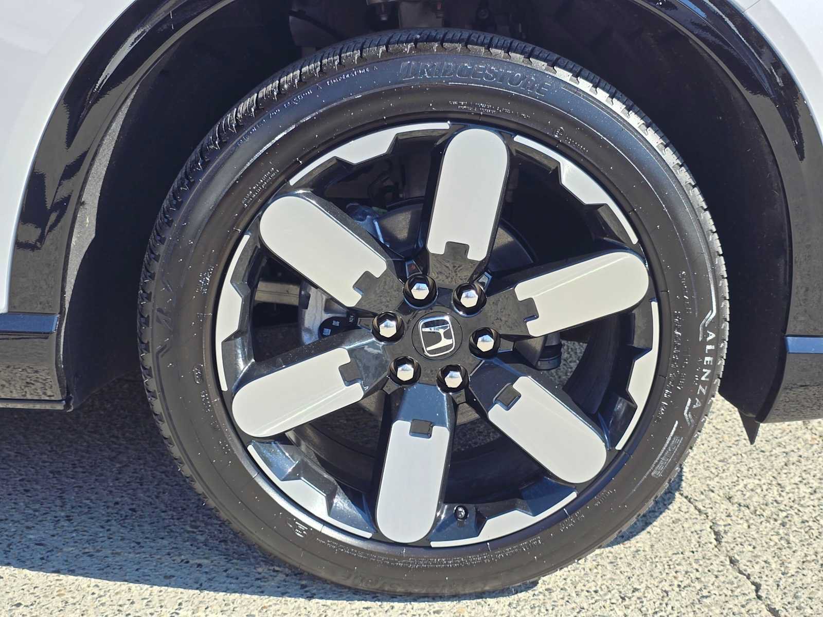 Used 2025 Honda Prologue Elite image 8
