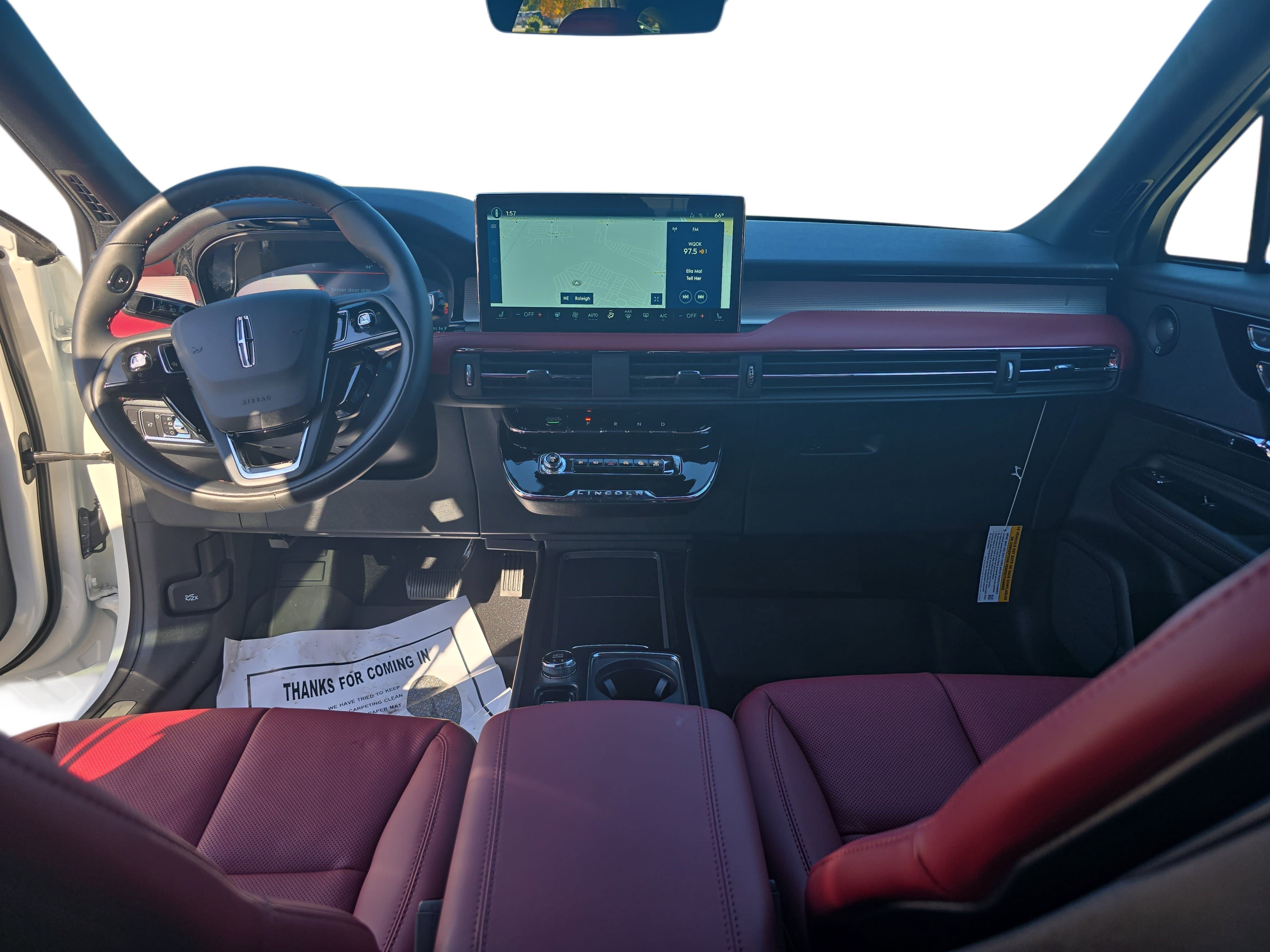 New 2026 Lincoln Corsair Reserve image 9