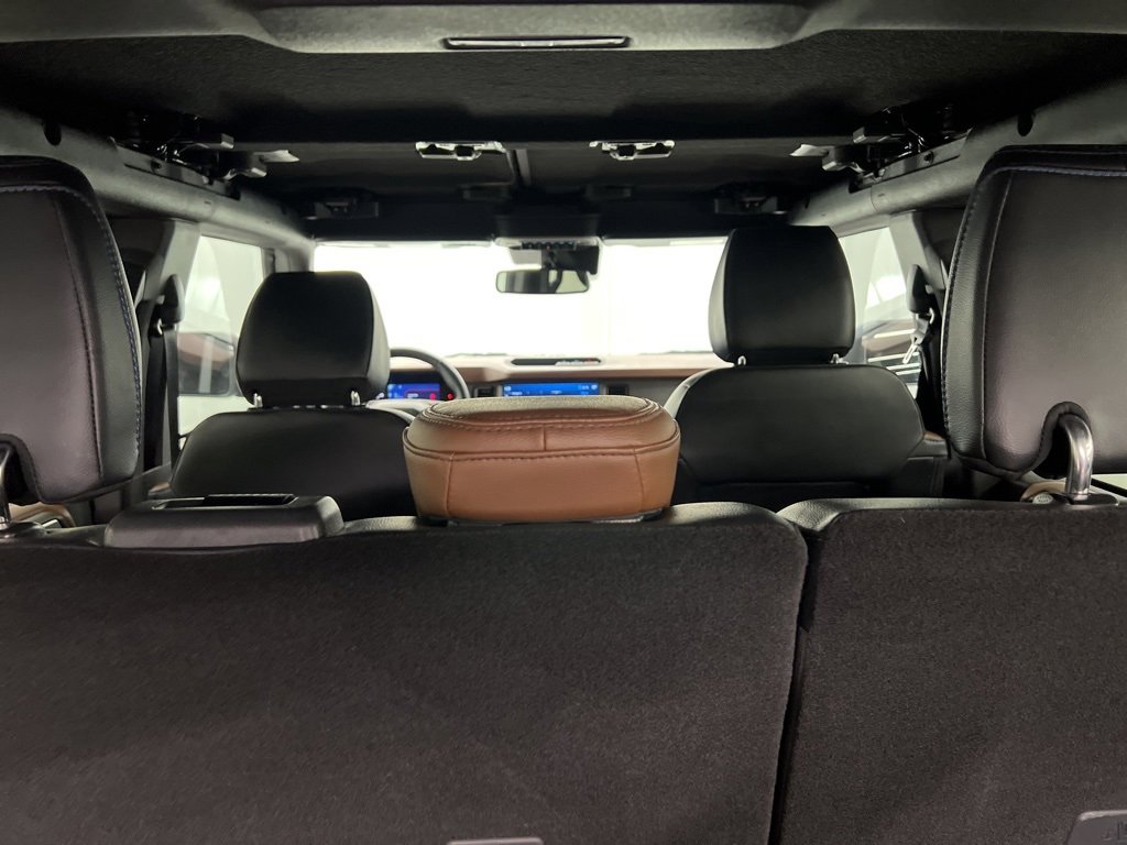 Used 2024 Ford Bronco Outer Banks image 11