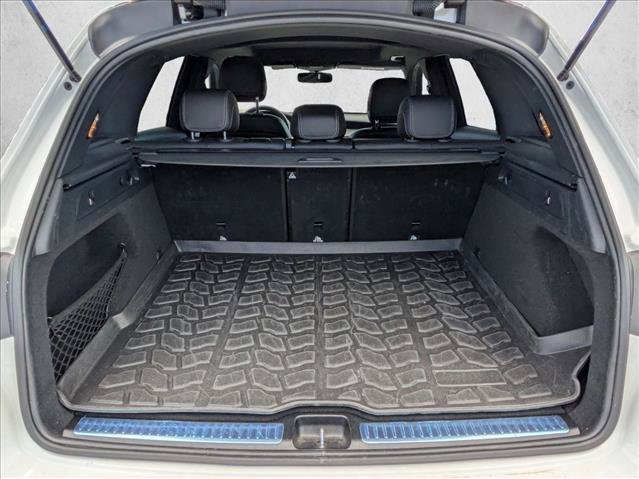 Used 2021 Mercedes-Benz GLC 300 image 6