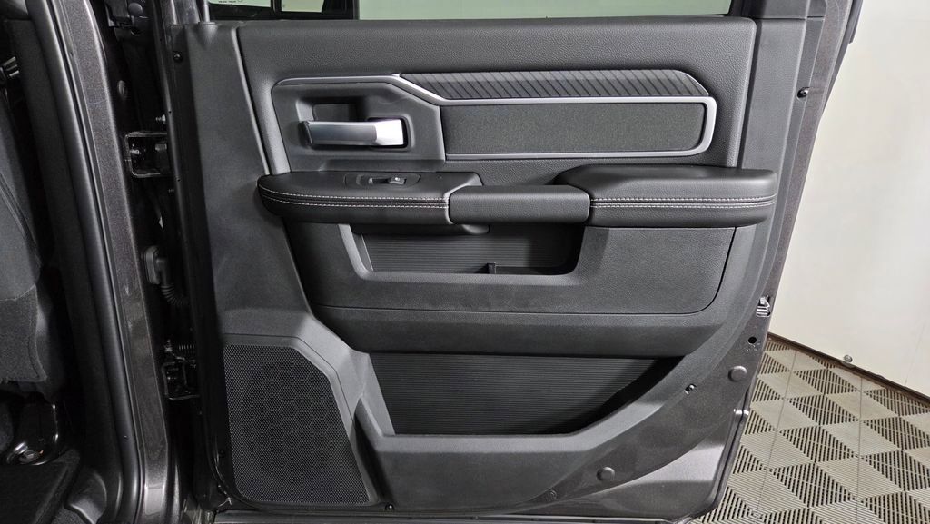 New 2026 RAM 2500 Big Horn image 32