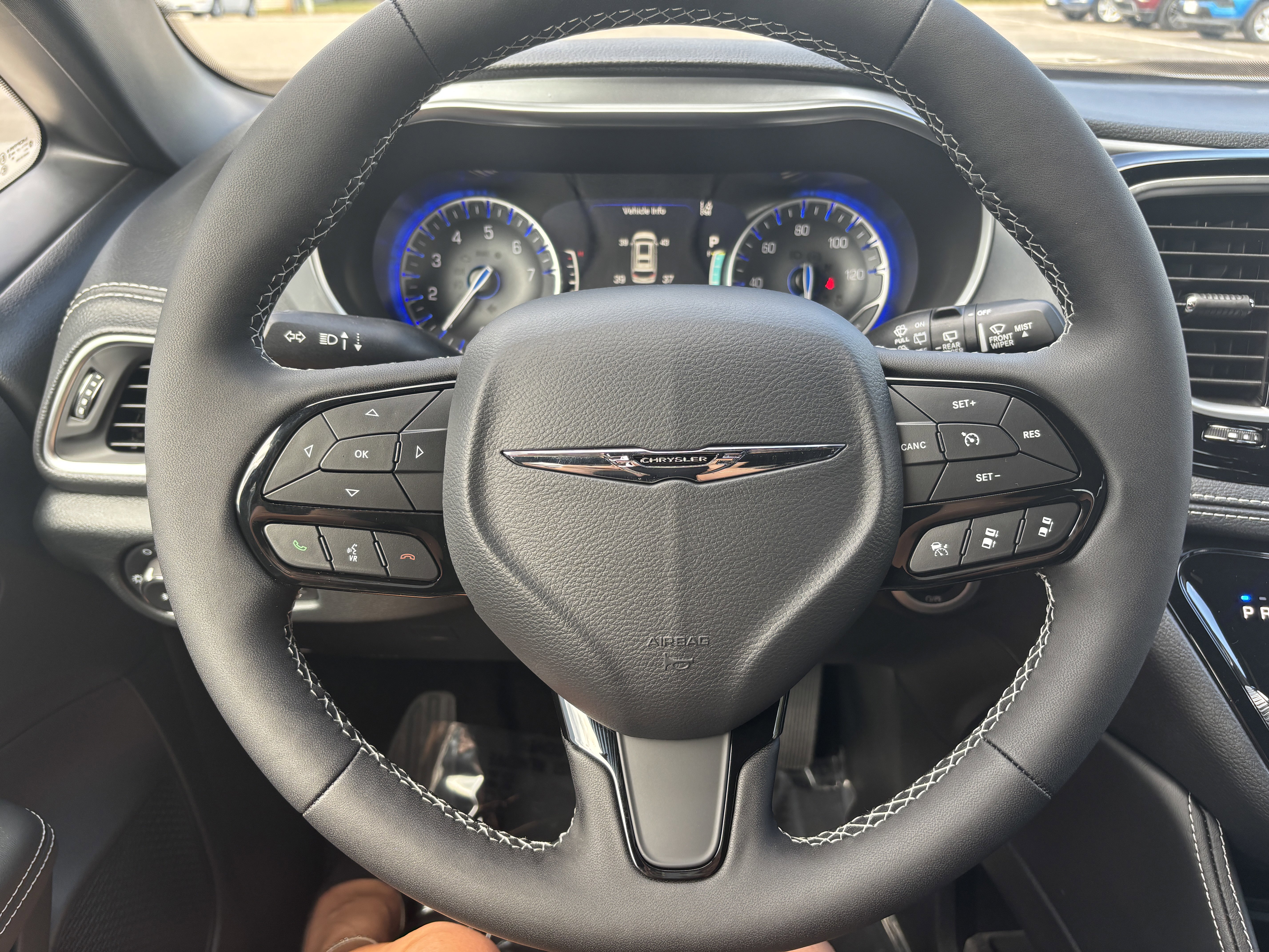 New 2026 Chrysler Pacifica Limited w/ S Appearance Package image 21