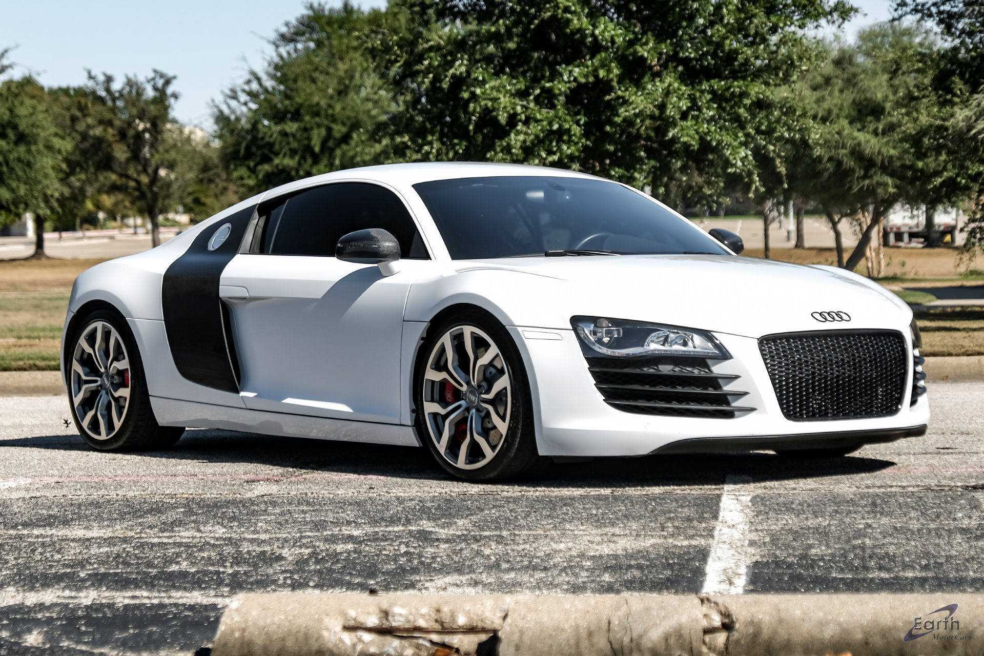 Used 2010 Audi R8 V8 AWD/4WD image 32
