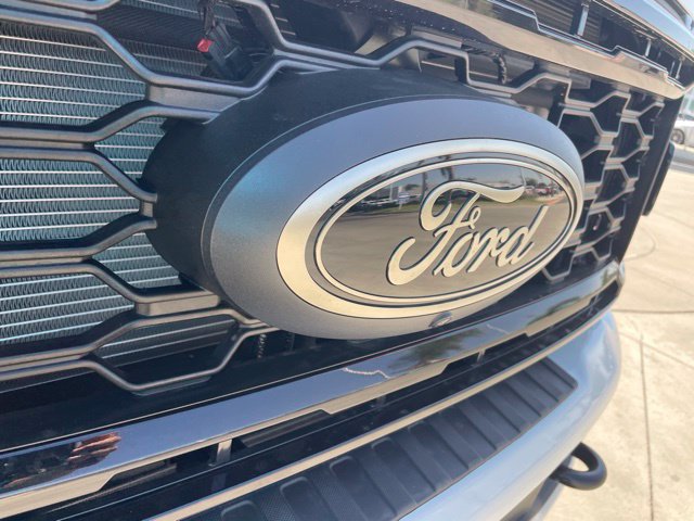 New 2026 Ford F250 Lariat w/ Black Appearance Package AWD/4WD image 31
