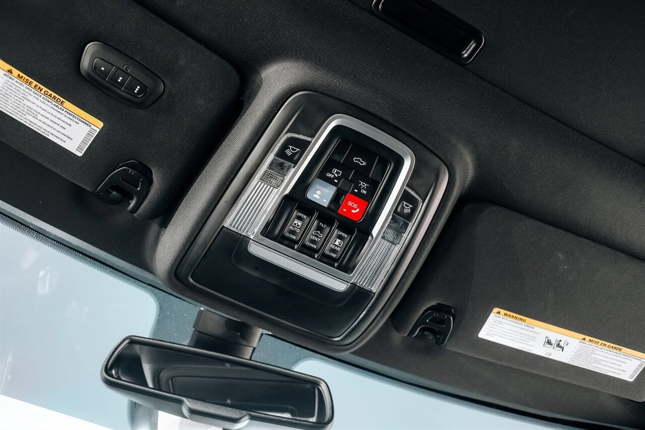 Used 2021 RAM 3500 Laramie AWD/4WD image 38