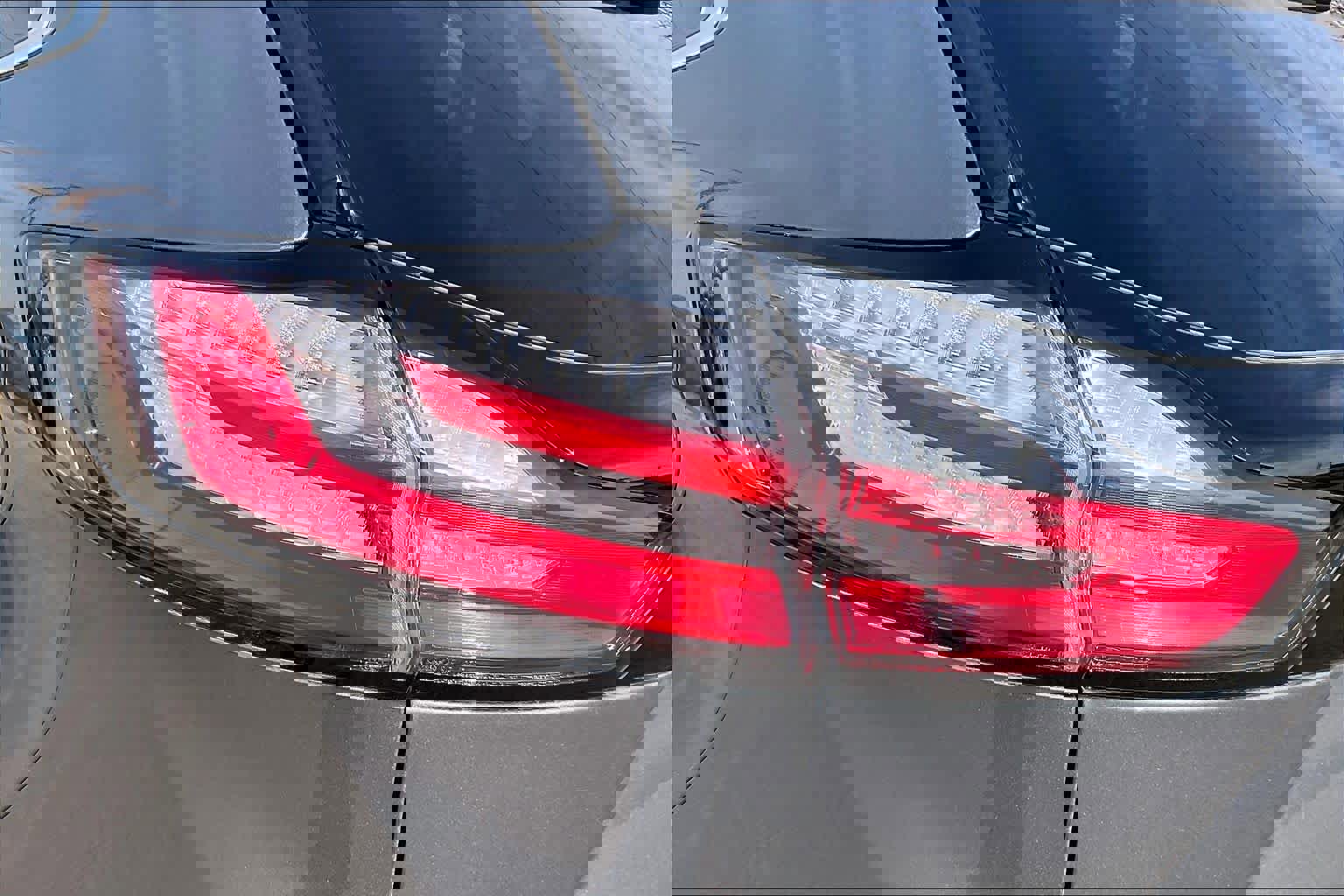 Used 2024 Ford Edge SEL image 28