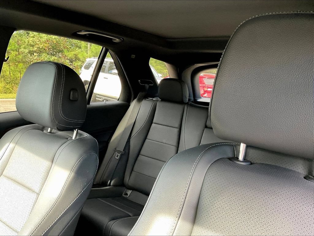 Certified 2025 Mercedes-Benz GLE 450 4MATIC image 4