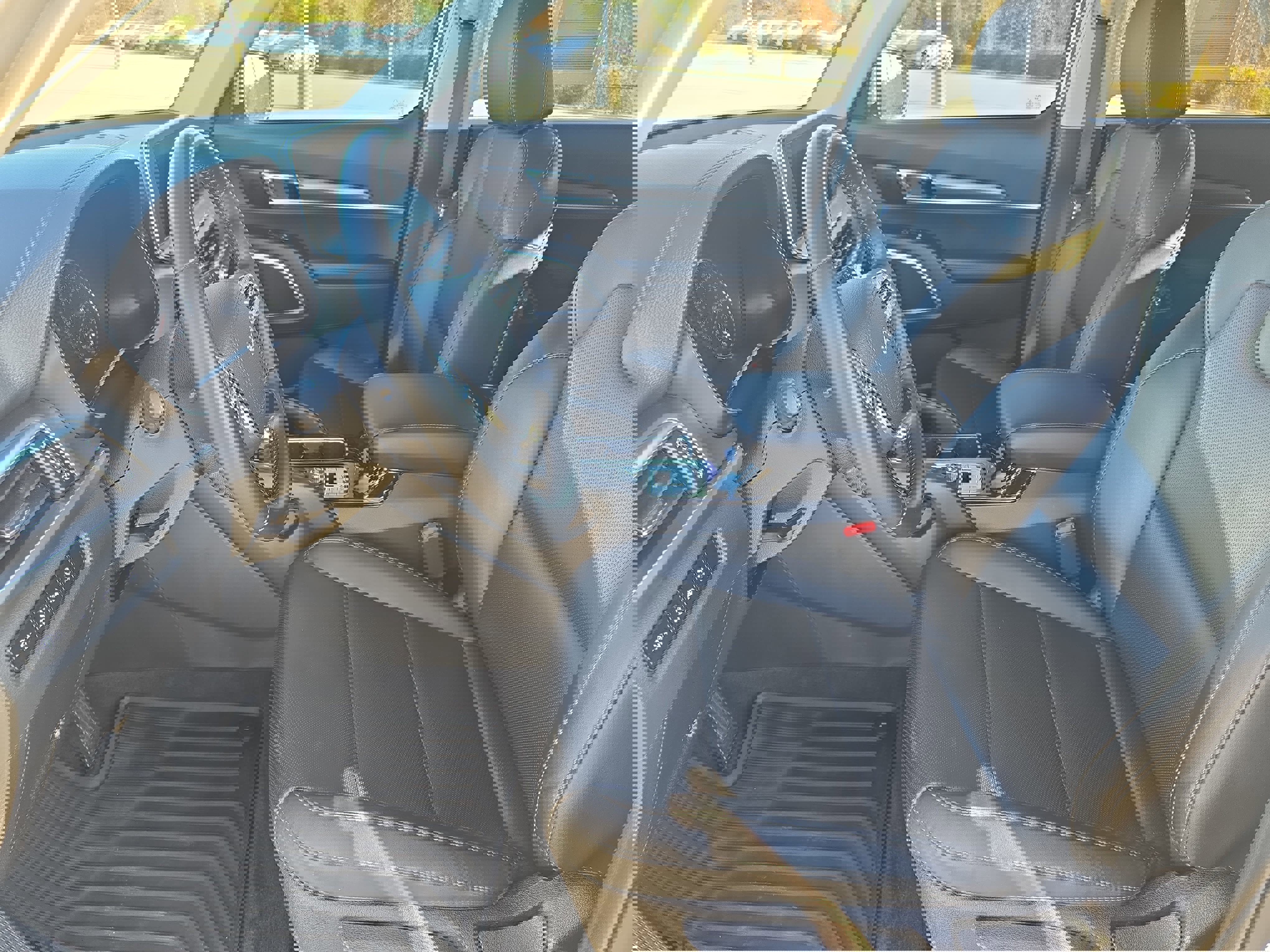 Used 2022 Kia Telluride LX image 14