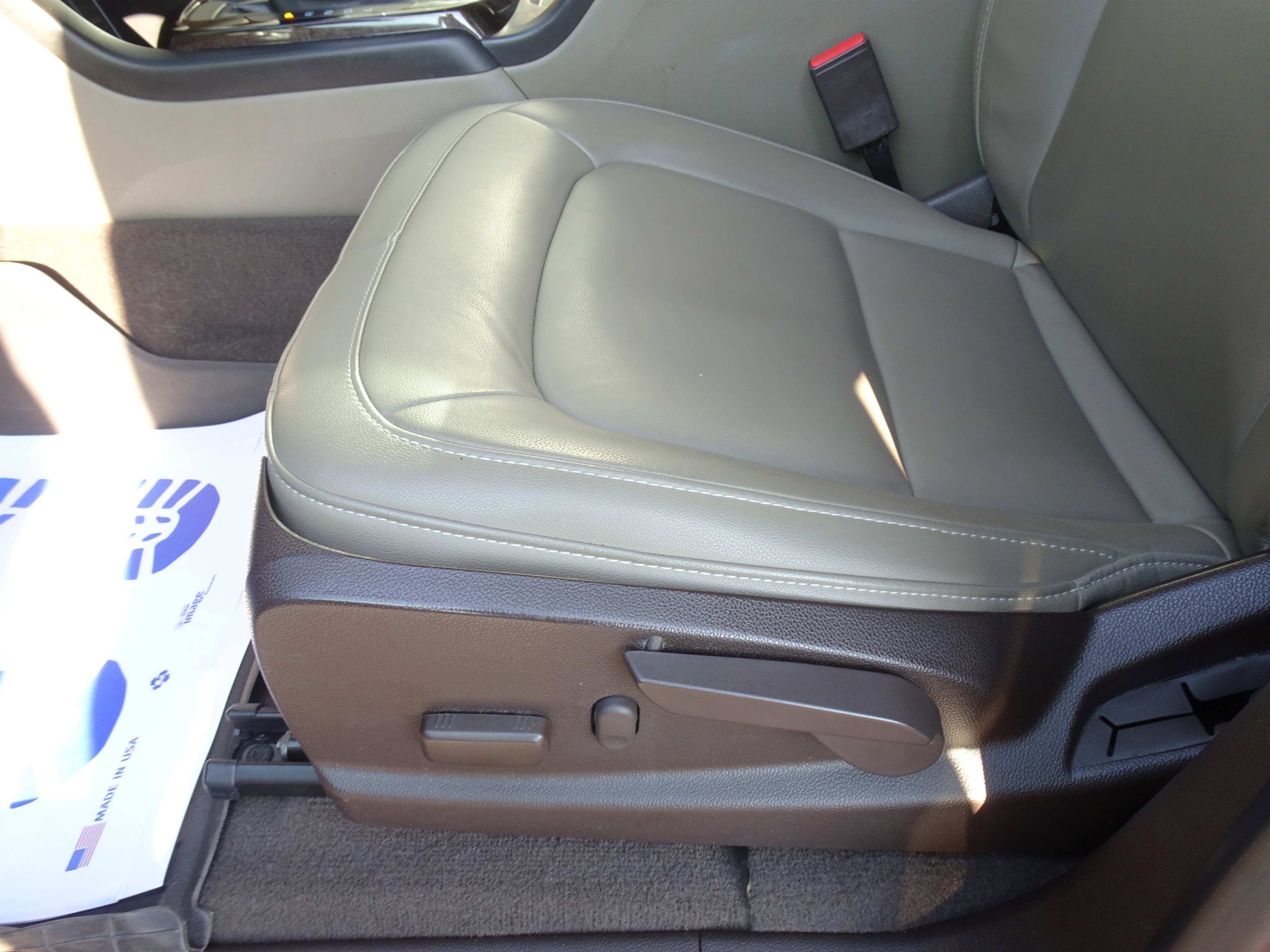 Used 2019 GMC Canyon SLT w/ Driver Alert Package image 11