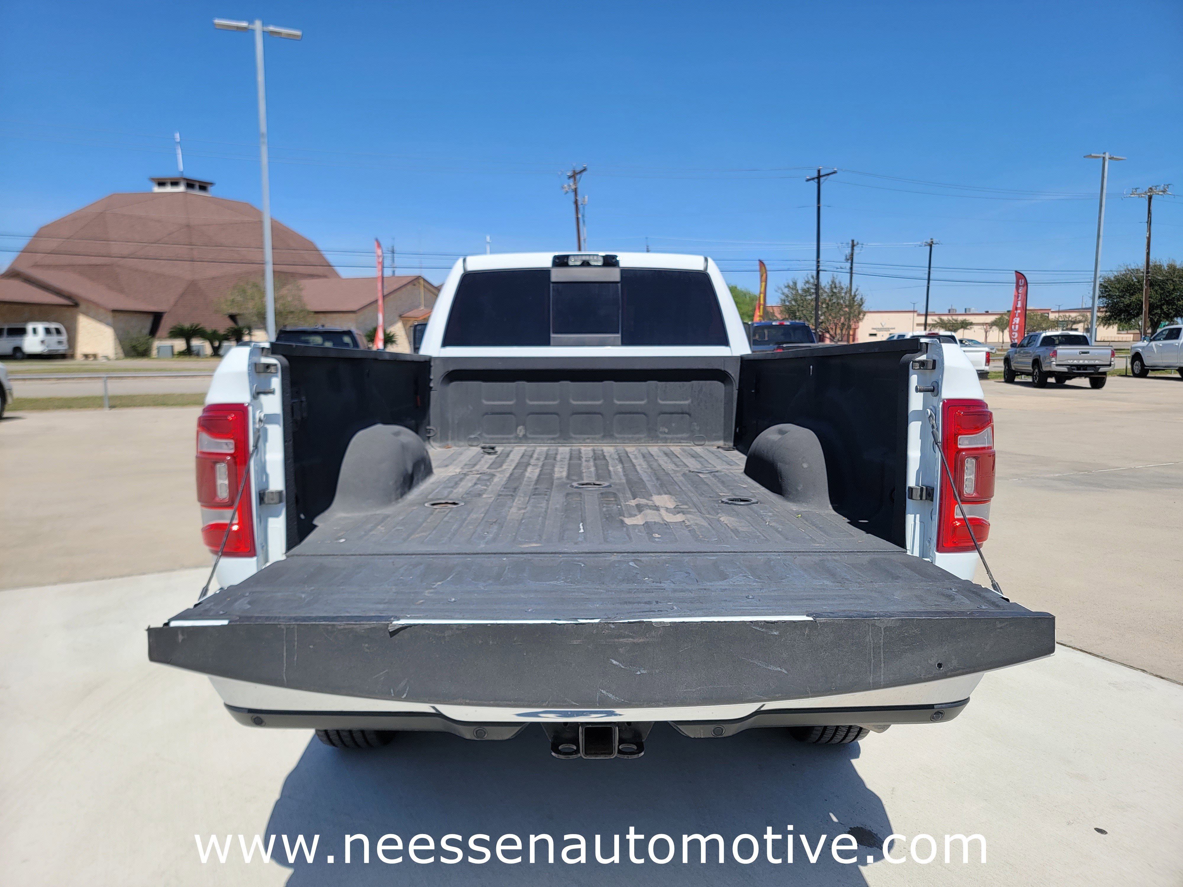 Used 2024 RAM 3500 Laramie w/ Safety Group AWD/4WD image 30