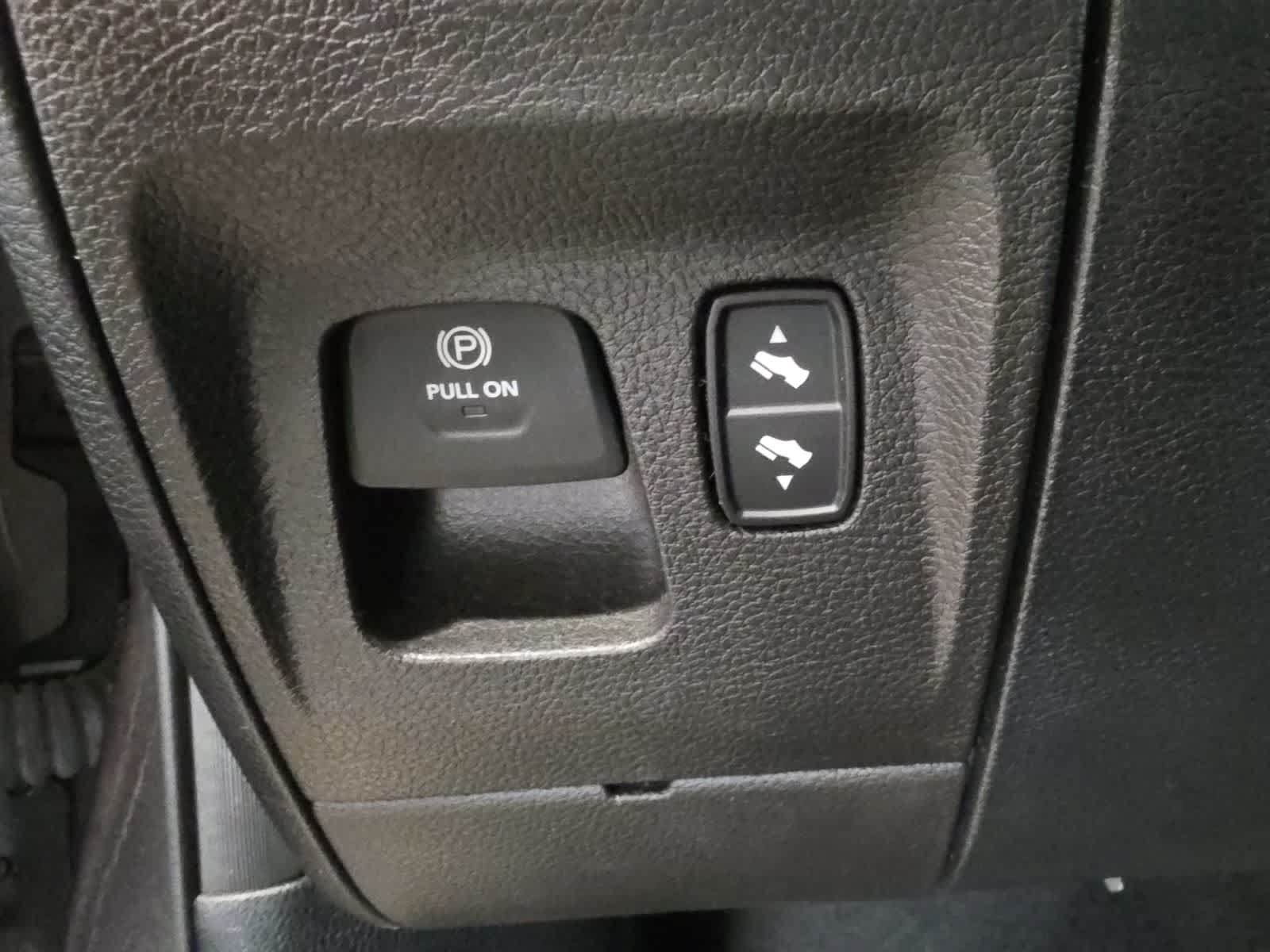 Used 2021 RAM 1500 Big Horn AWD/4WD image 17