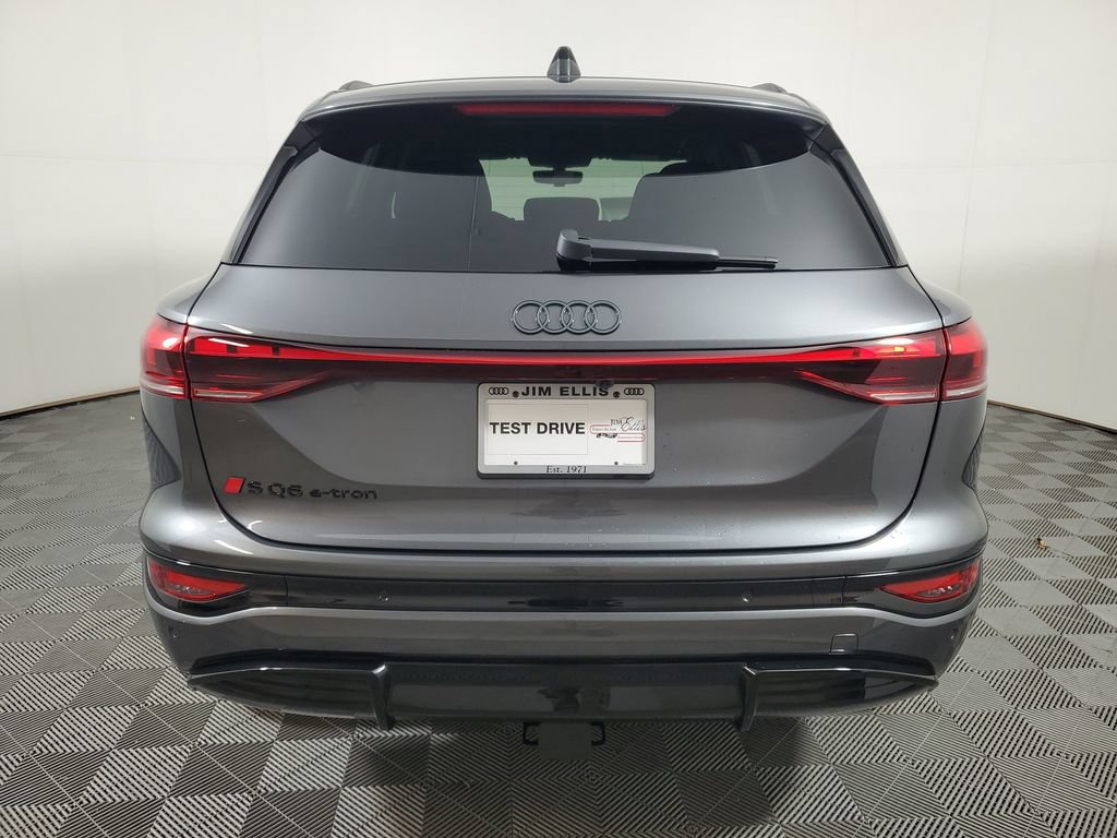 New 2027 Audi SQ6 e-tron Premium Plus AWD/4WD image 5
