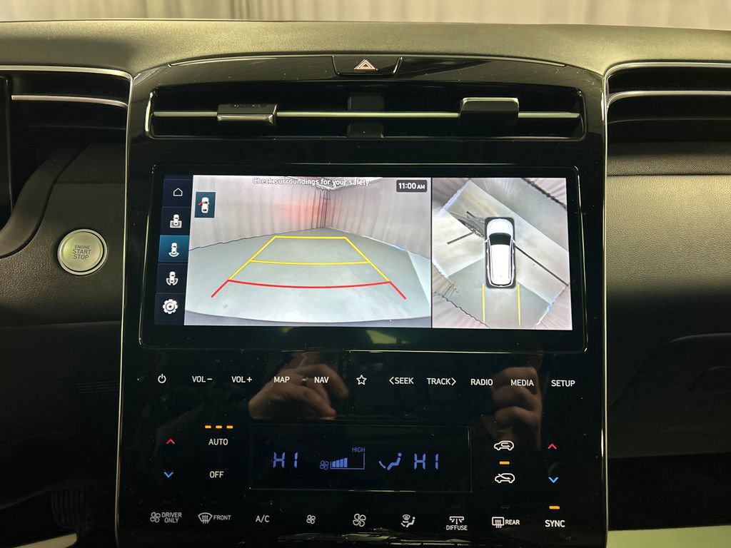Used 2024 Hyundai Tucson Limited image 16
