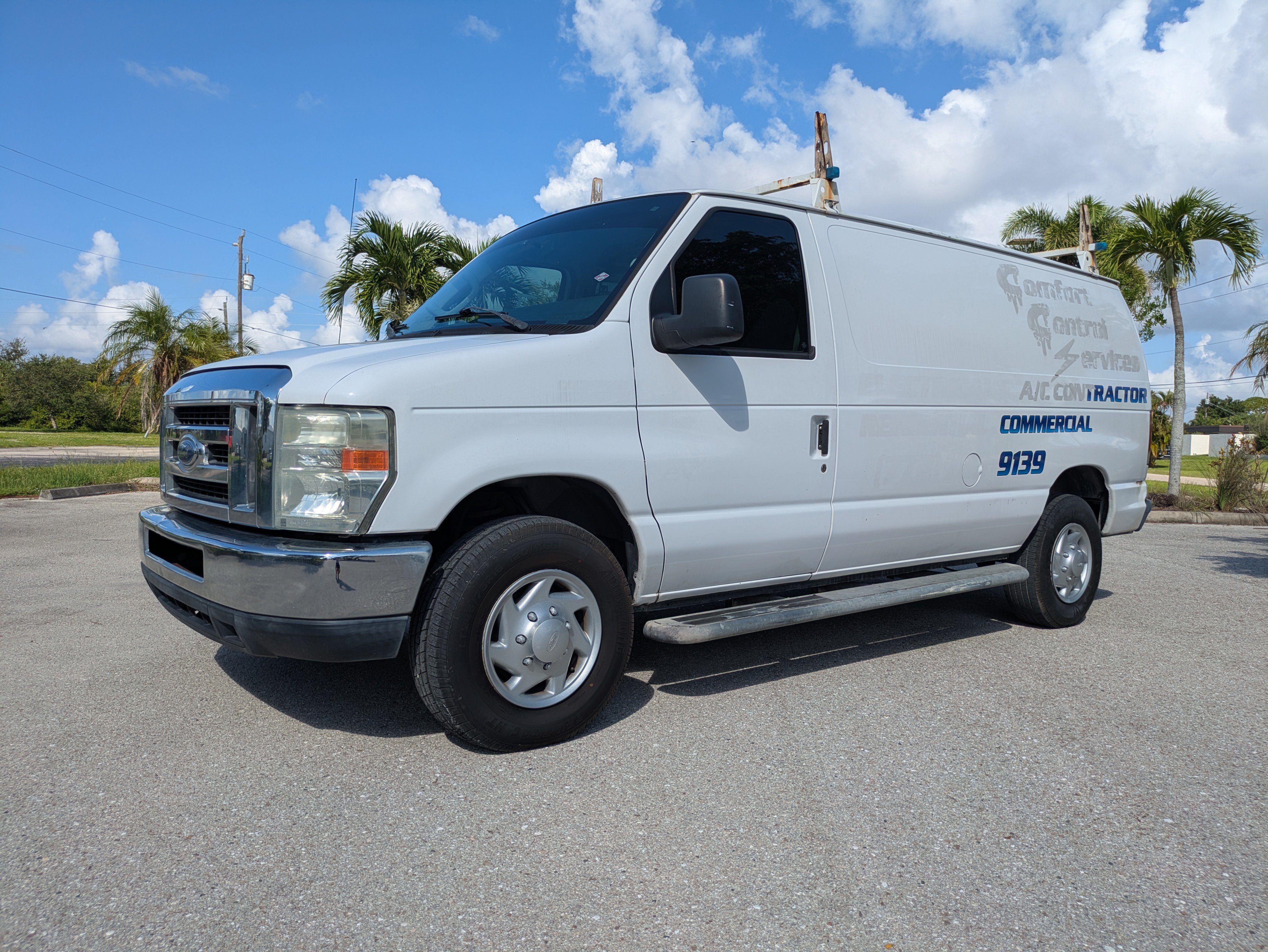 Used 2013 Ford E-250 and Econoline 250 w/ PWR Group RWD image 8