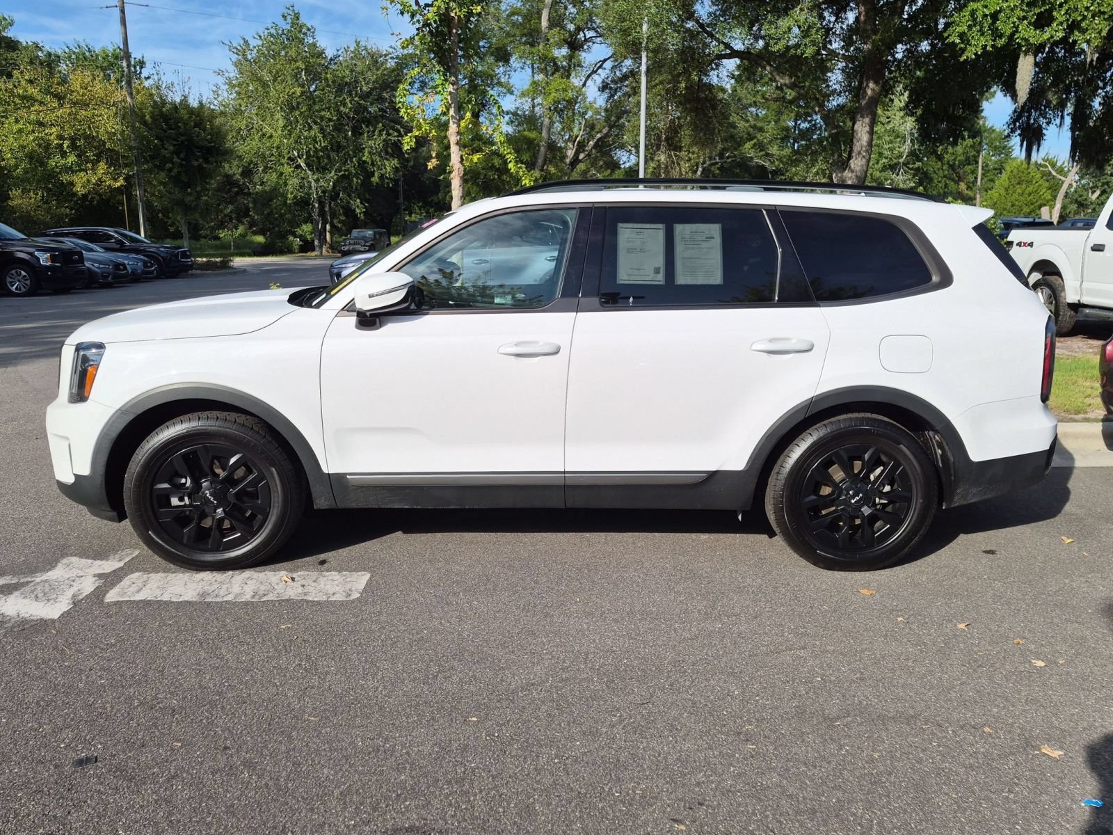 Used 2023 Kia Telluride SX X-Pro AWD/4WD image 6