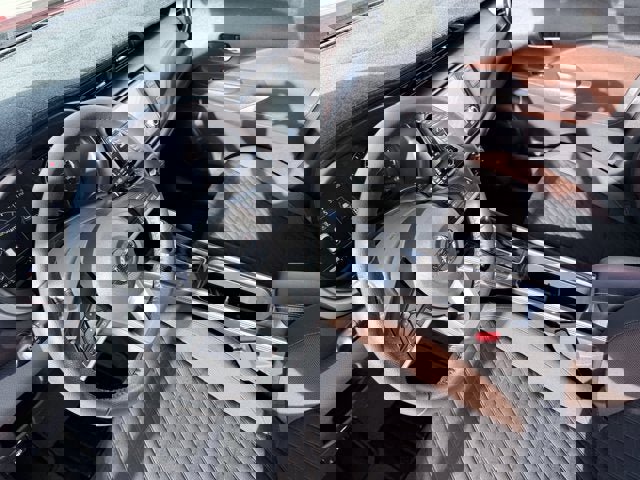 Certified 2021 Nissan Kicks SR w/ Interior Electronics Package image 16