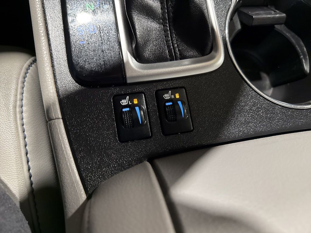 Used 2017 Toyota Highlander XLE image 34