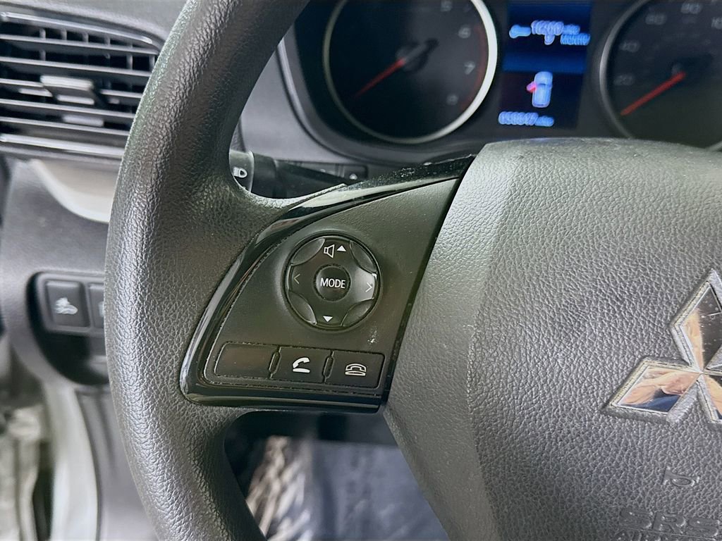 Used 2022 Mitsubishi Eclipse Cross ES image 19