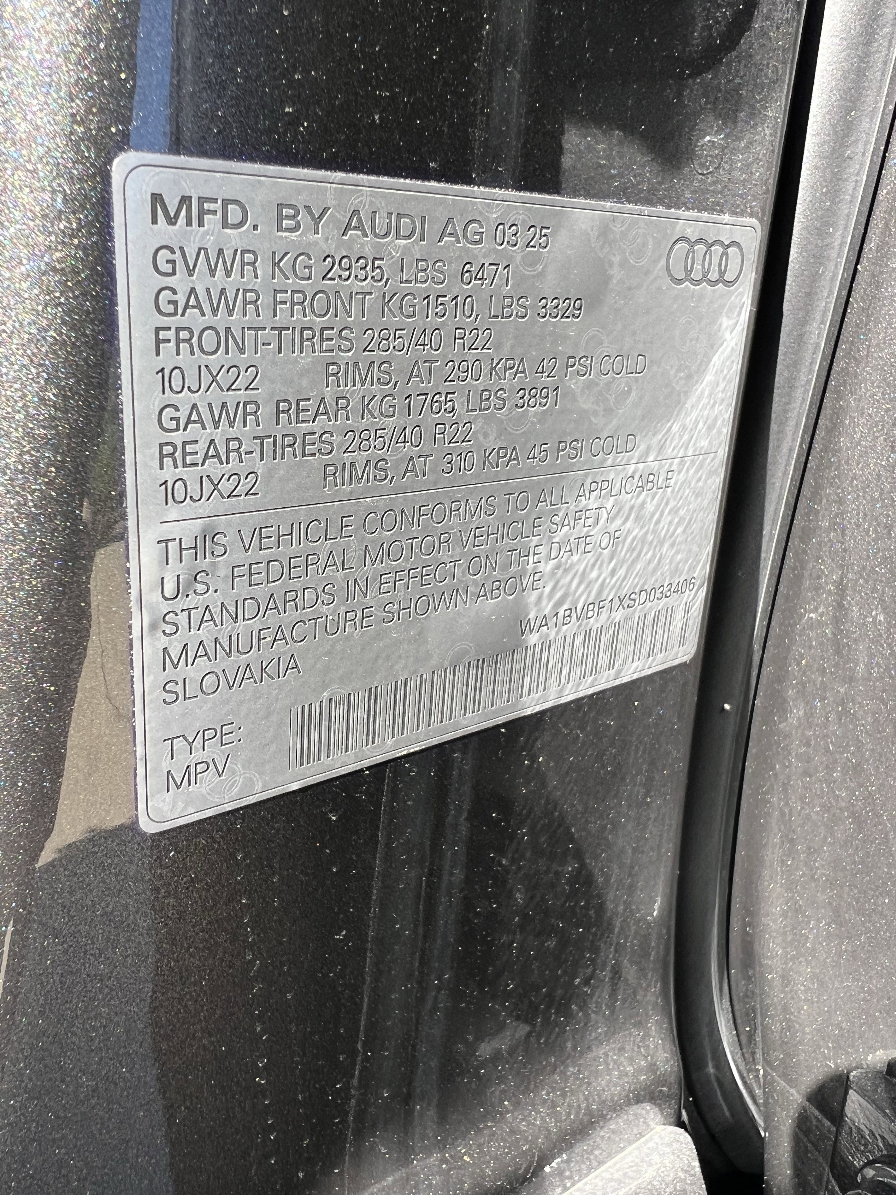 Used 2025 Audi Q8 Premium Plus image 37