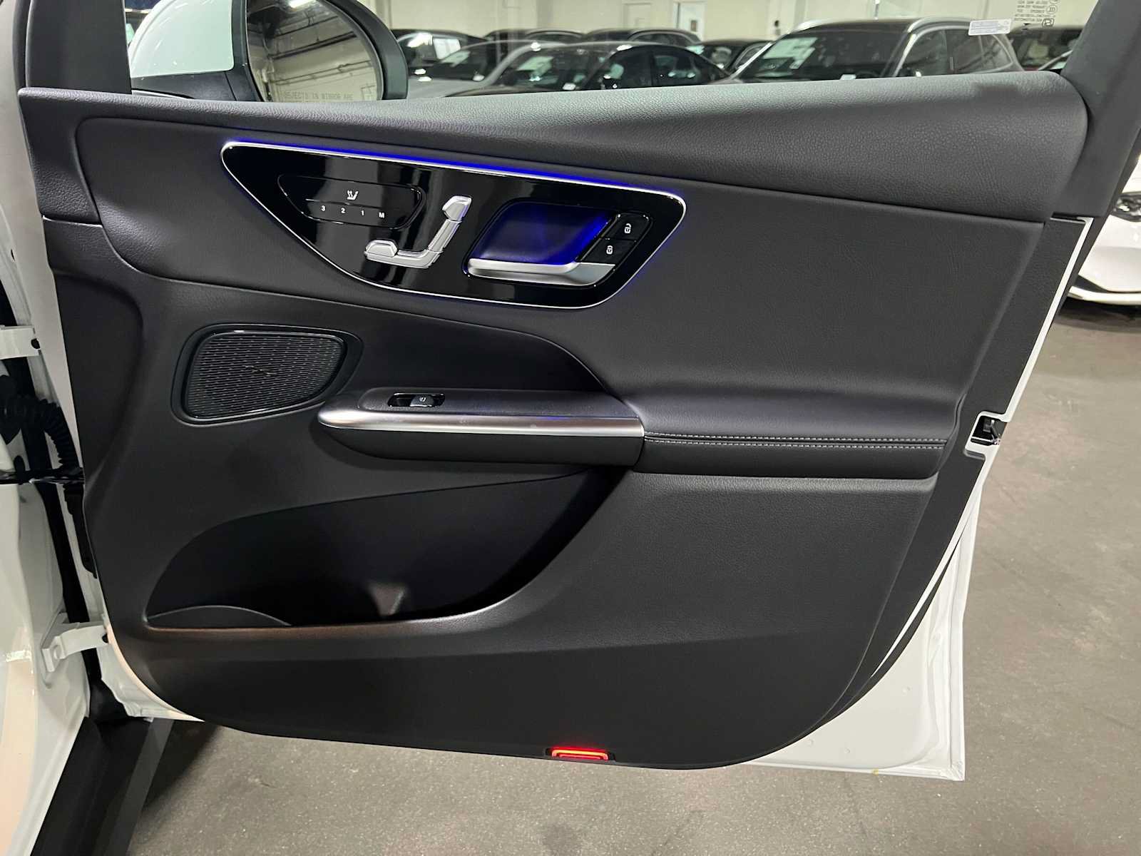 New 2027 Mercedes-Benz GLC 300 4MATIC image 10
