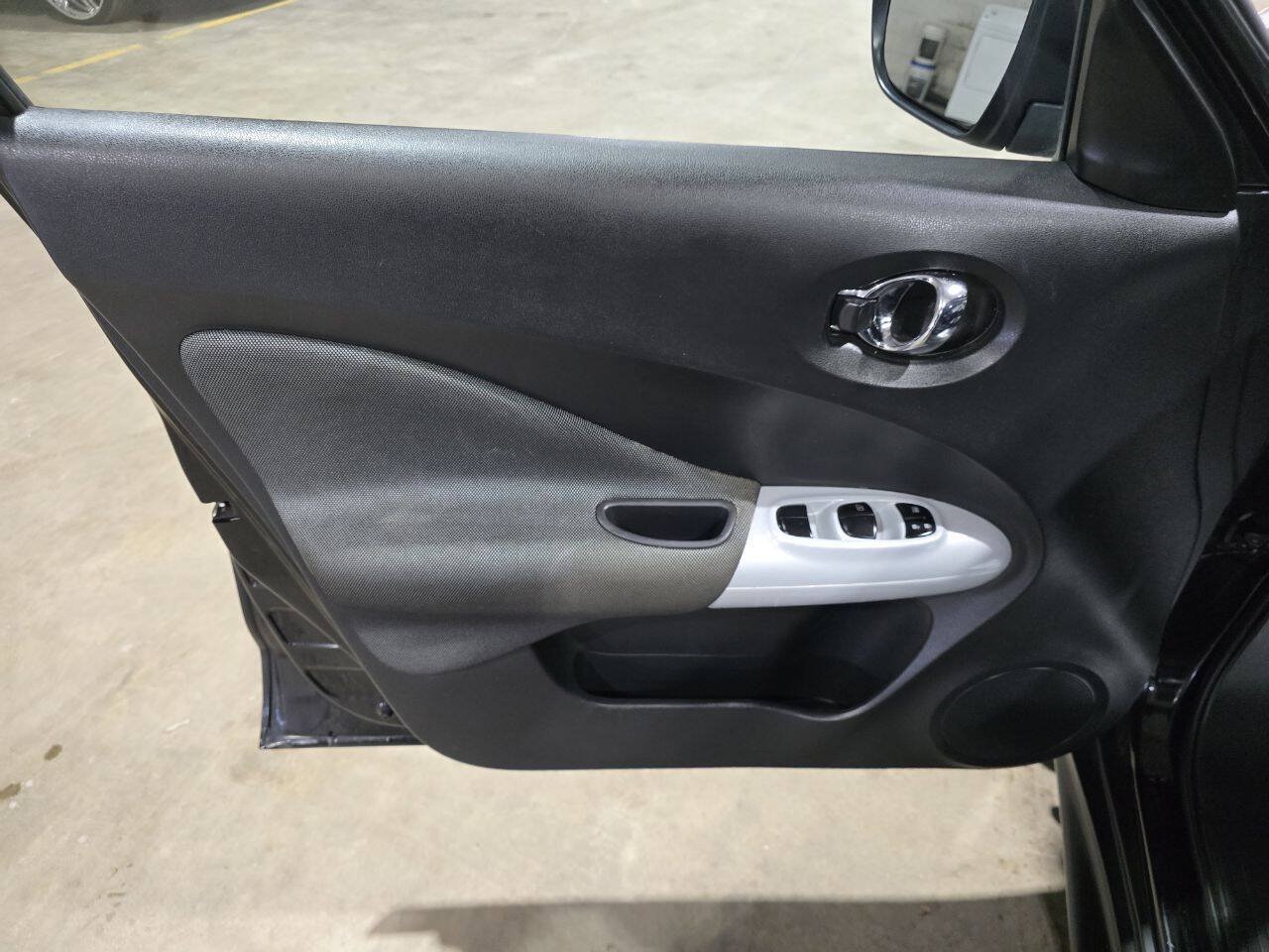 Used 2017 Nissan Juke SV AWD/4WD image 23