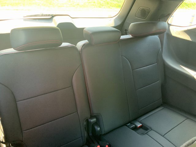 New 2026 Chevrolet Traverse RS image 16