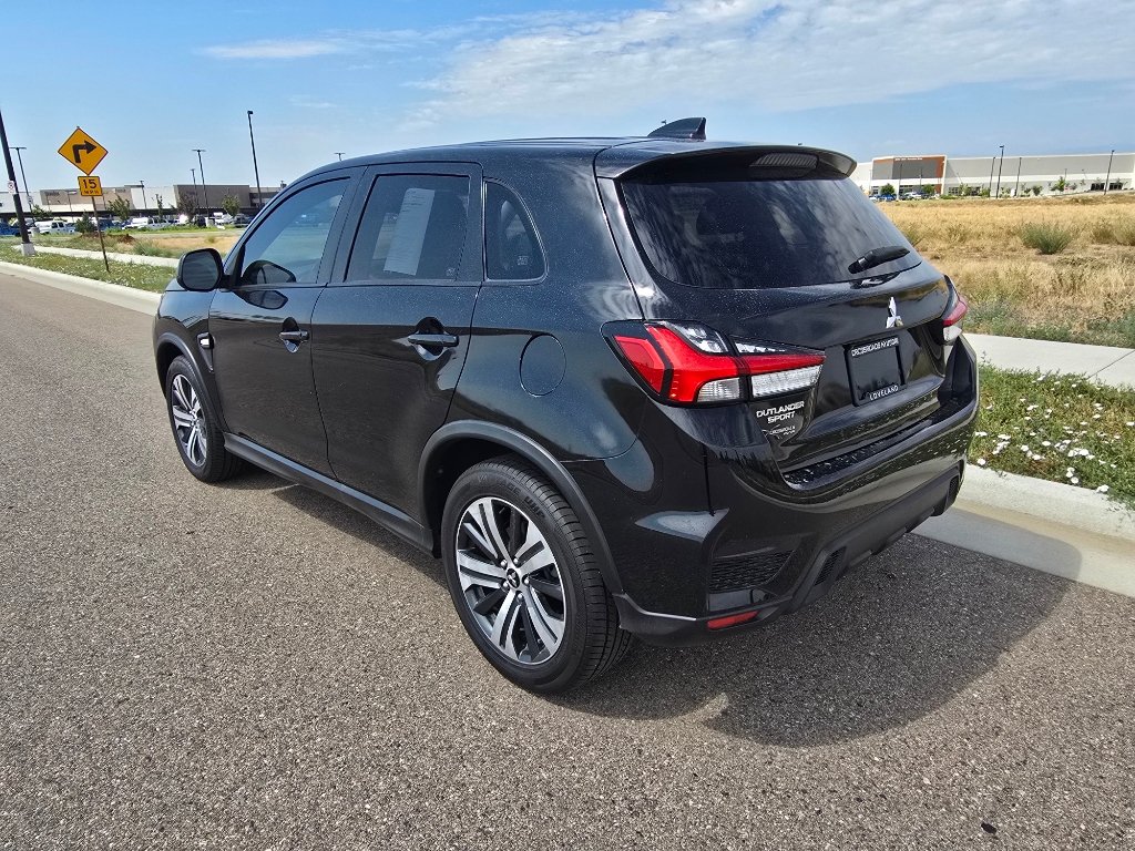 Used 2021 Mitsubishi Outlander Sport LE FWD image 3
