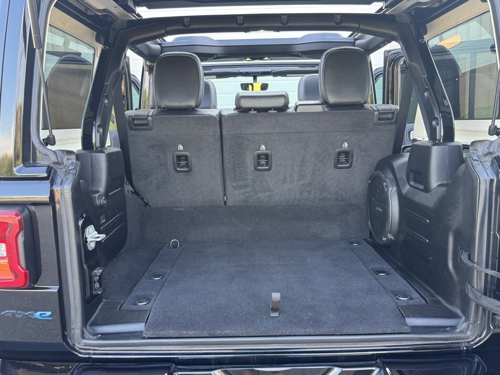 Used 2021 Jeep Wrangler Unlimited Sahara image 37