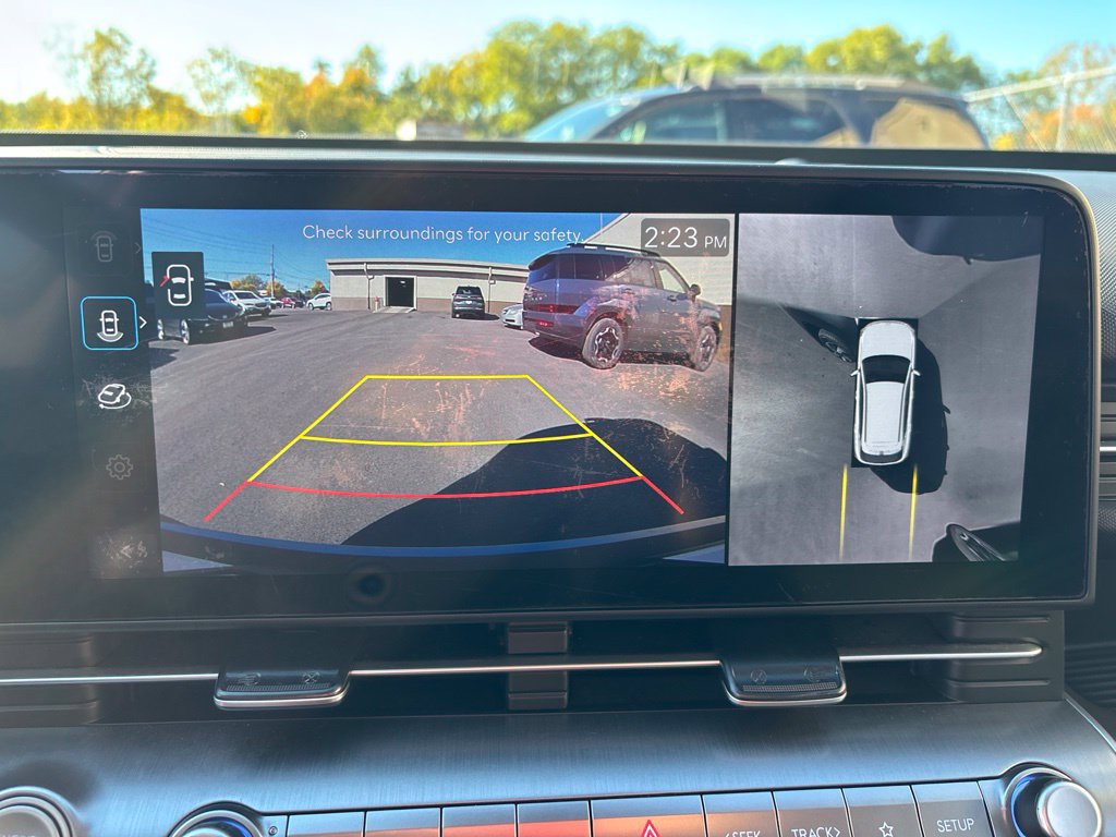 Certified 2025 Hyundai Kona Limited AWD/4WD image 19