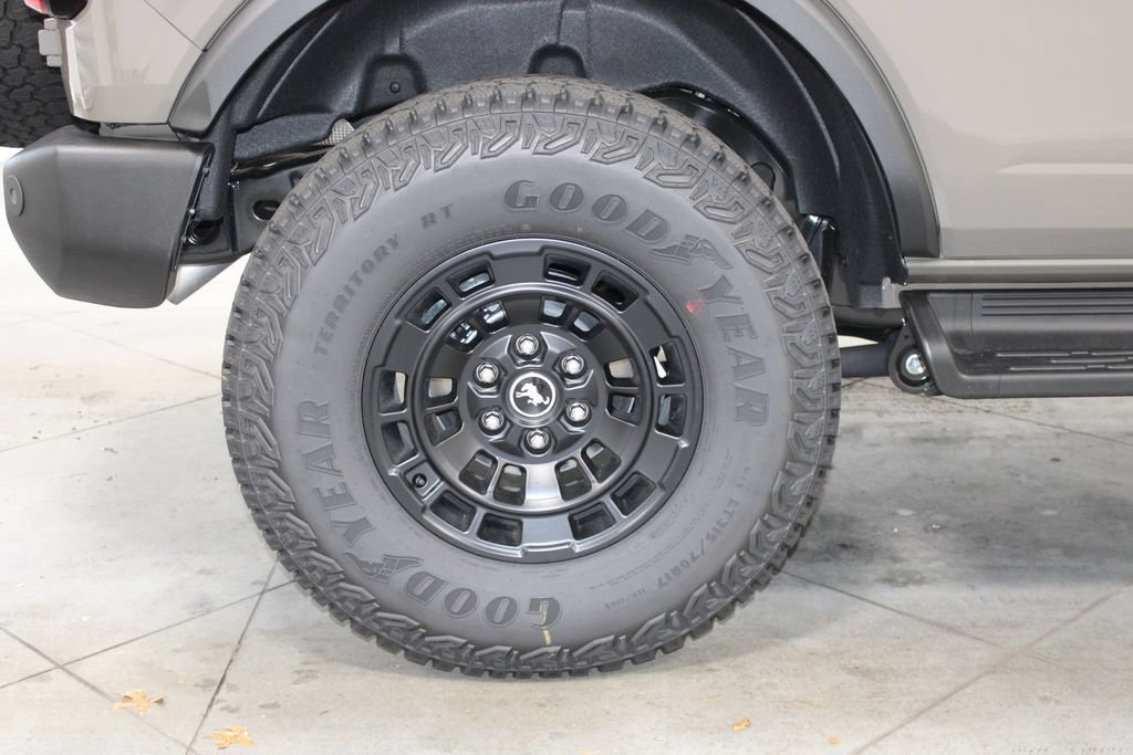 New 2026 Ford Bronco Outer Banks AWD/4WD image 15
