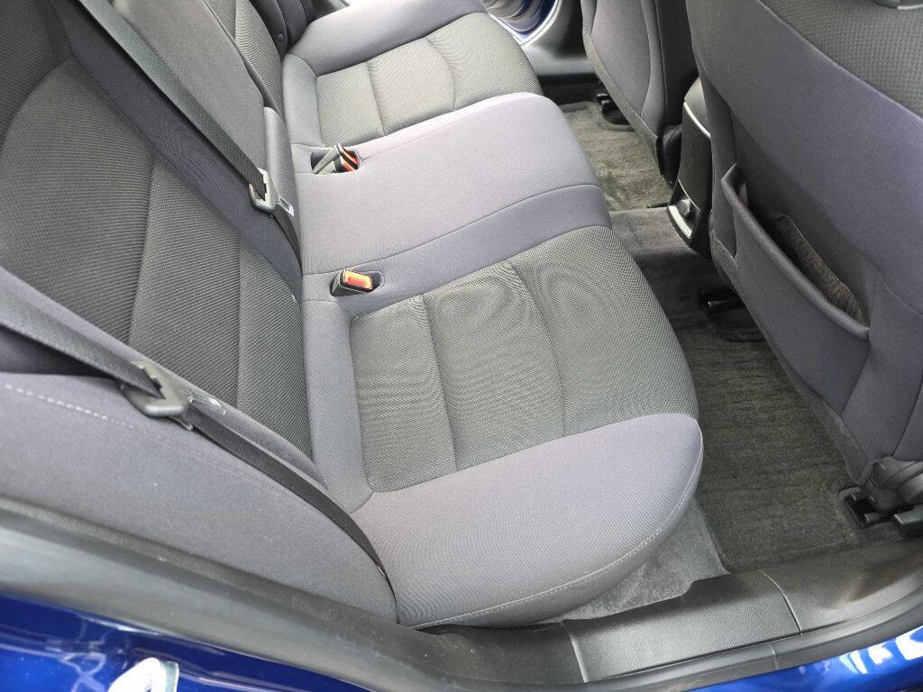 Used 2013 Chevrolet Cruze LT w/ Technology Package image 19