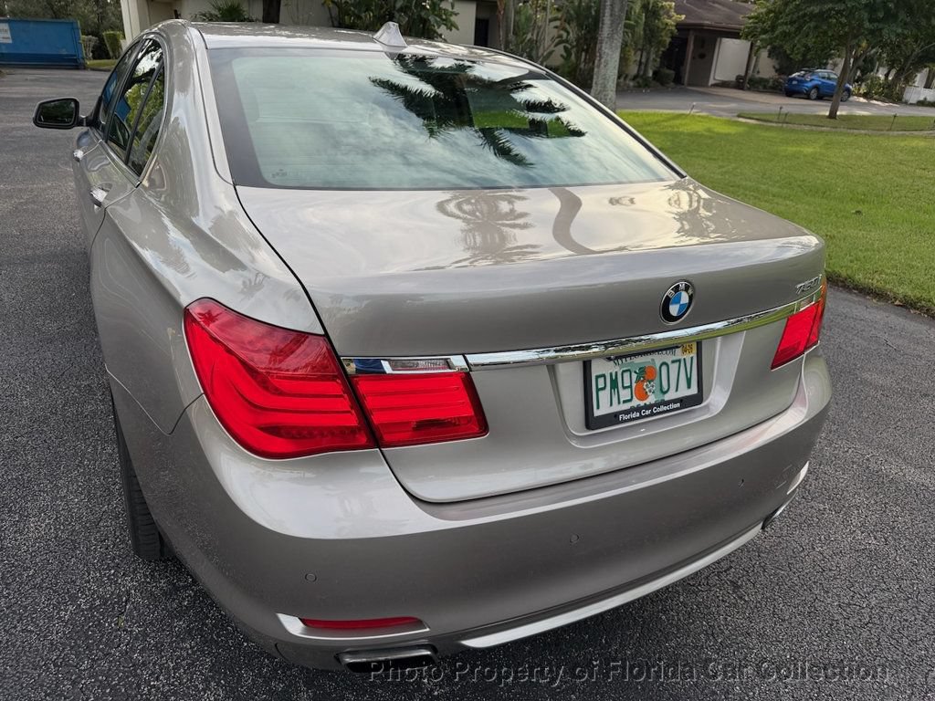 Used 2011 BMW 750i RWD image 17