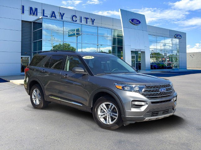 Certified 2024 Ford Explorer XLT w/ Equipment Group 202A