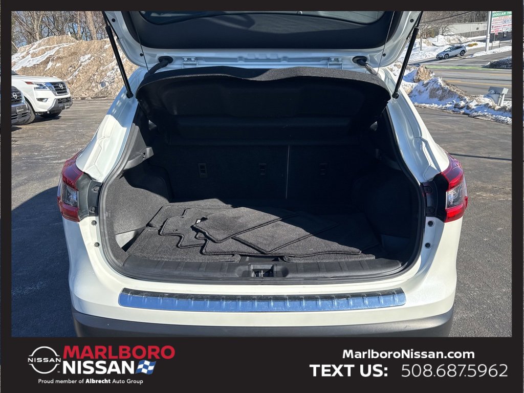 Used 2020 Nissan Rogue Sport SL image 13