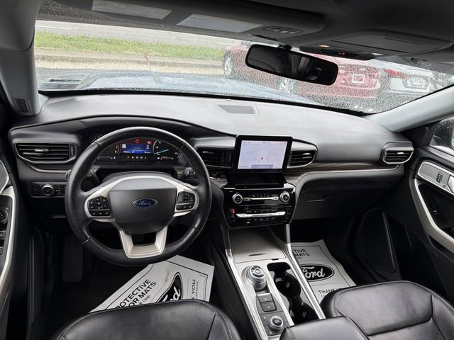 Used 2022 Ford Explorer Limited image 15