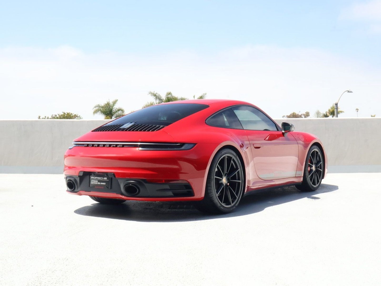 Certified 2024 Porsche 911 Carrera RWD image 9