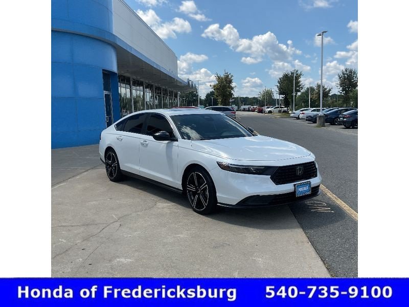 Certified 2025 Honda Accord Sport image 7